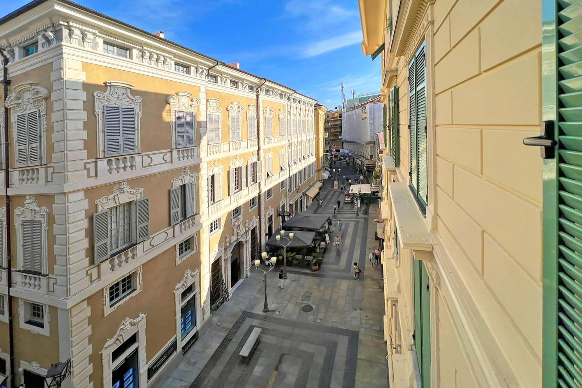 Seven Suites Apartments - Via Matteotti 178 Санремо Екстер'єр фото