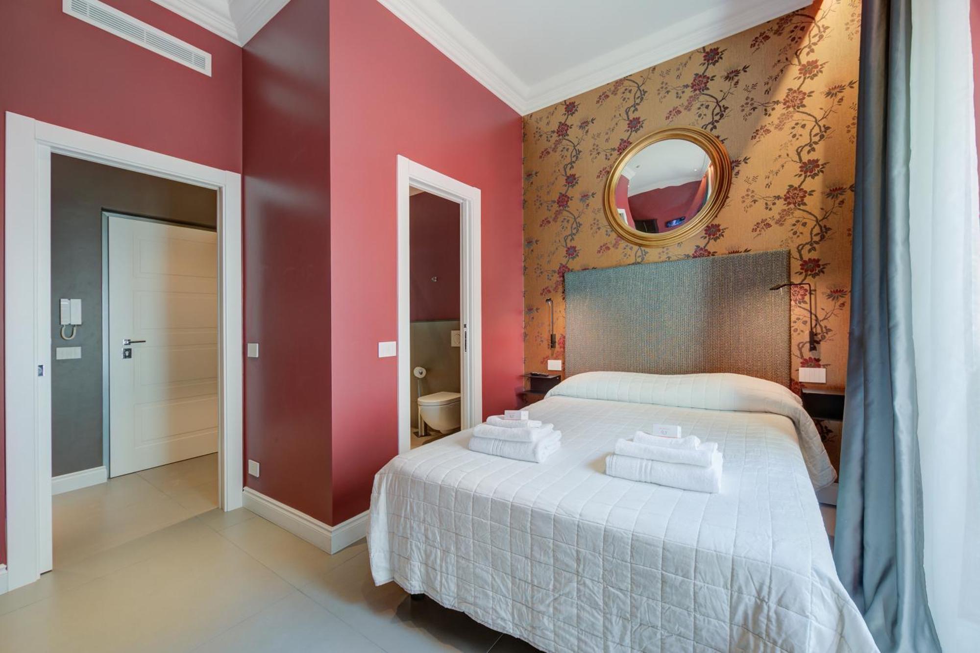 Seven Suites Apartments - Via Matteotti 178 Санремо Екстер'єр фото
