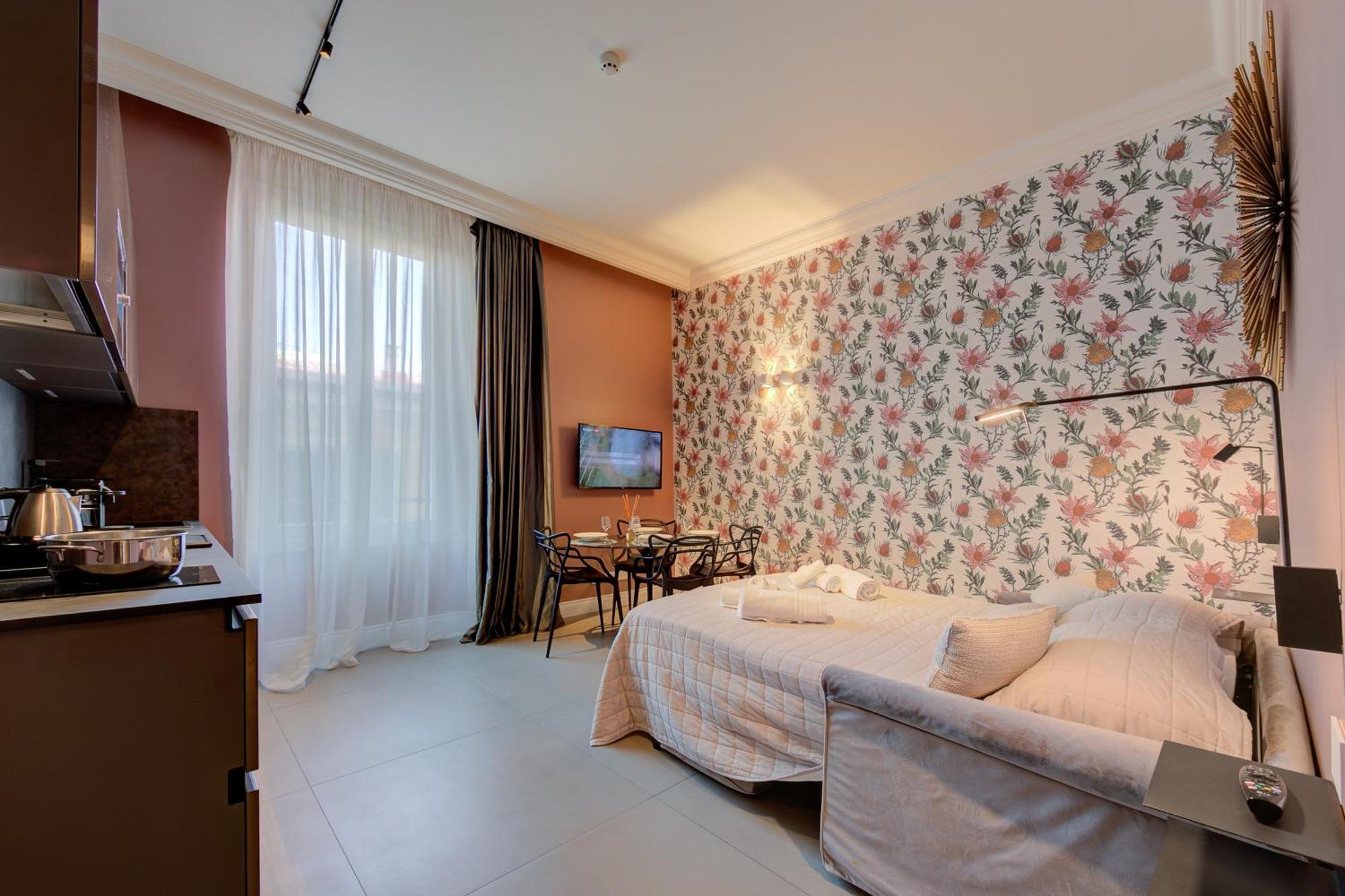 Seven Suites Apartments - Via Matteotti 178 Санремо Екстер'єр фото