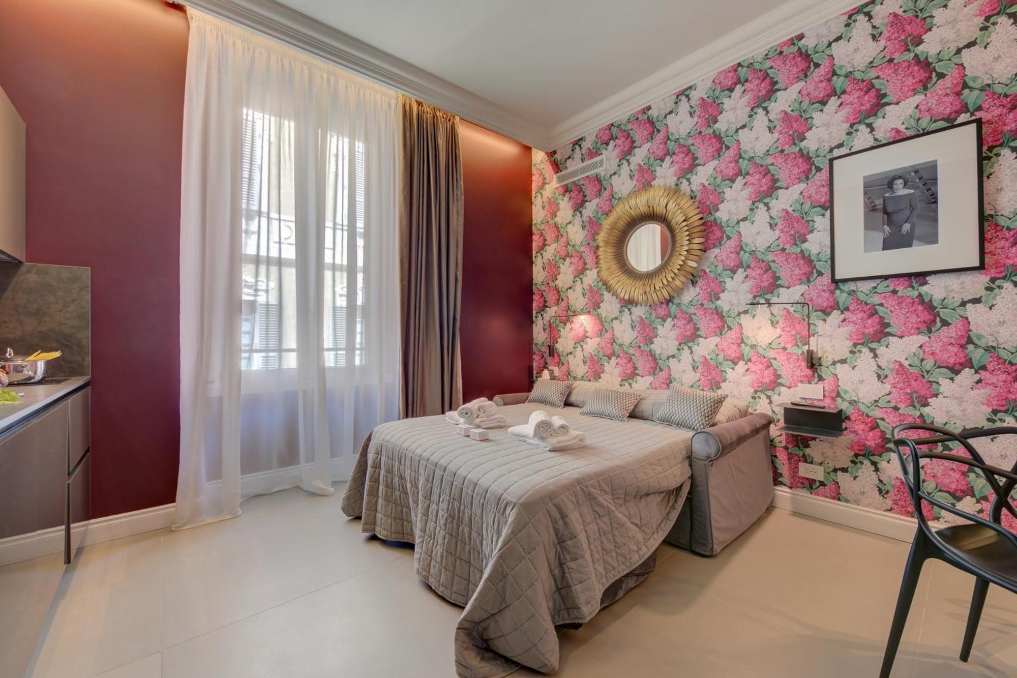 Seven Suites Apartments - Via Matteotti 178 Санремо Екстер'єр фото