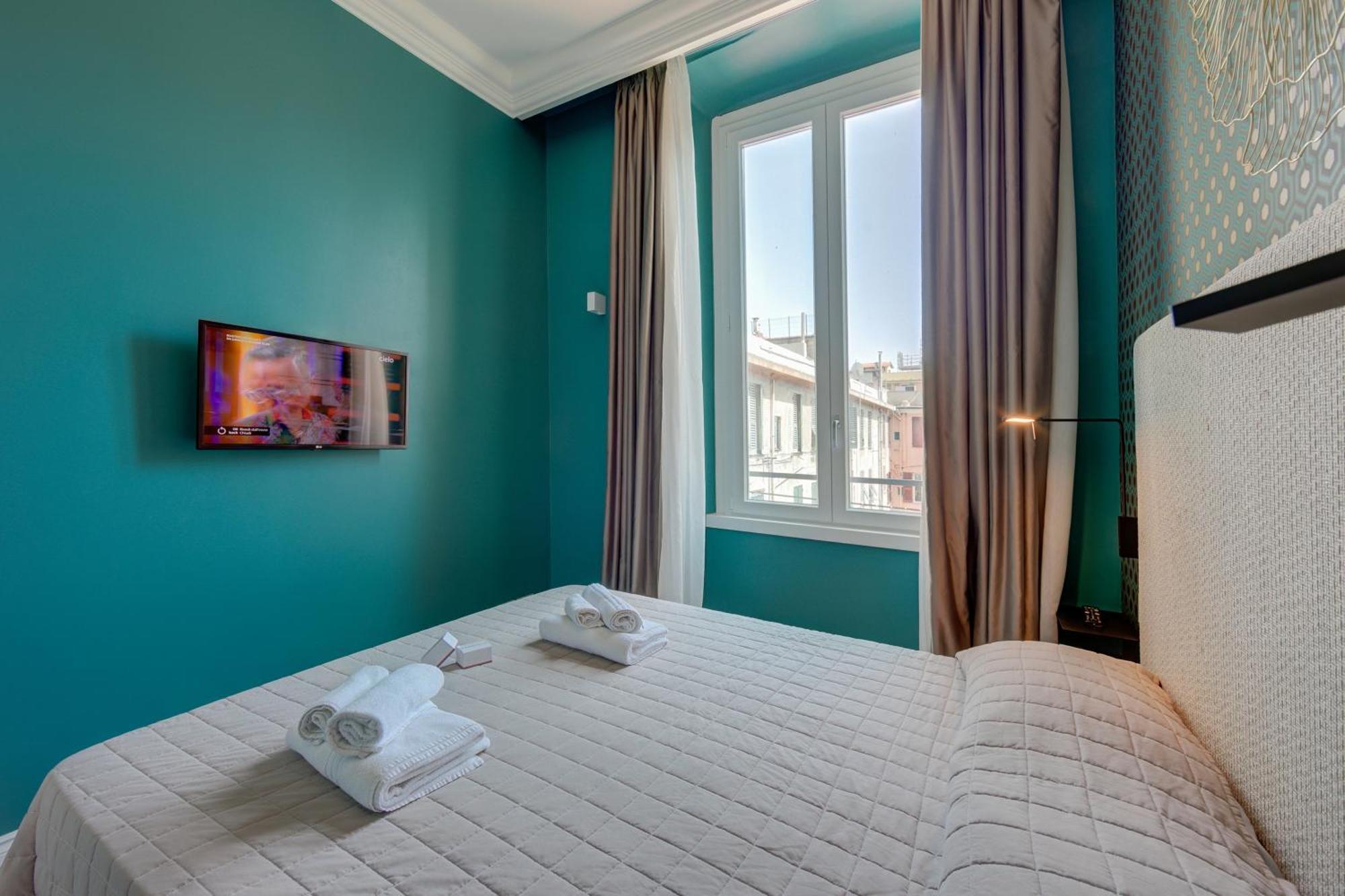 Seven Suites Apartments - Via Matteotti 178 Санремо Екстер'єр фото