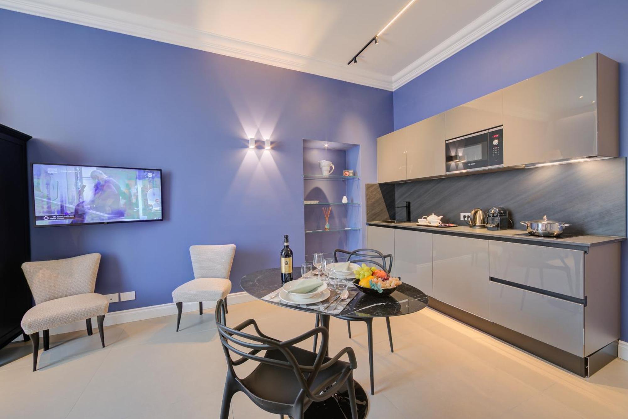 Seven Suites Apartments - Via Matteotti 178 Санремо Екстер'єр фото