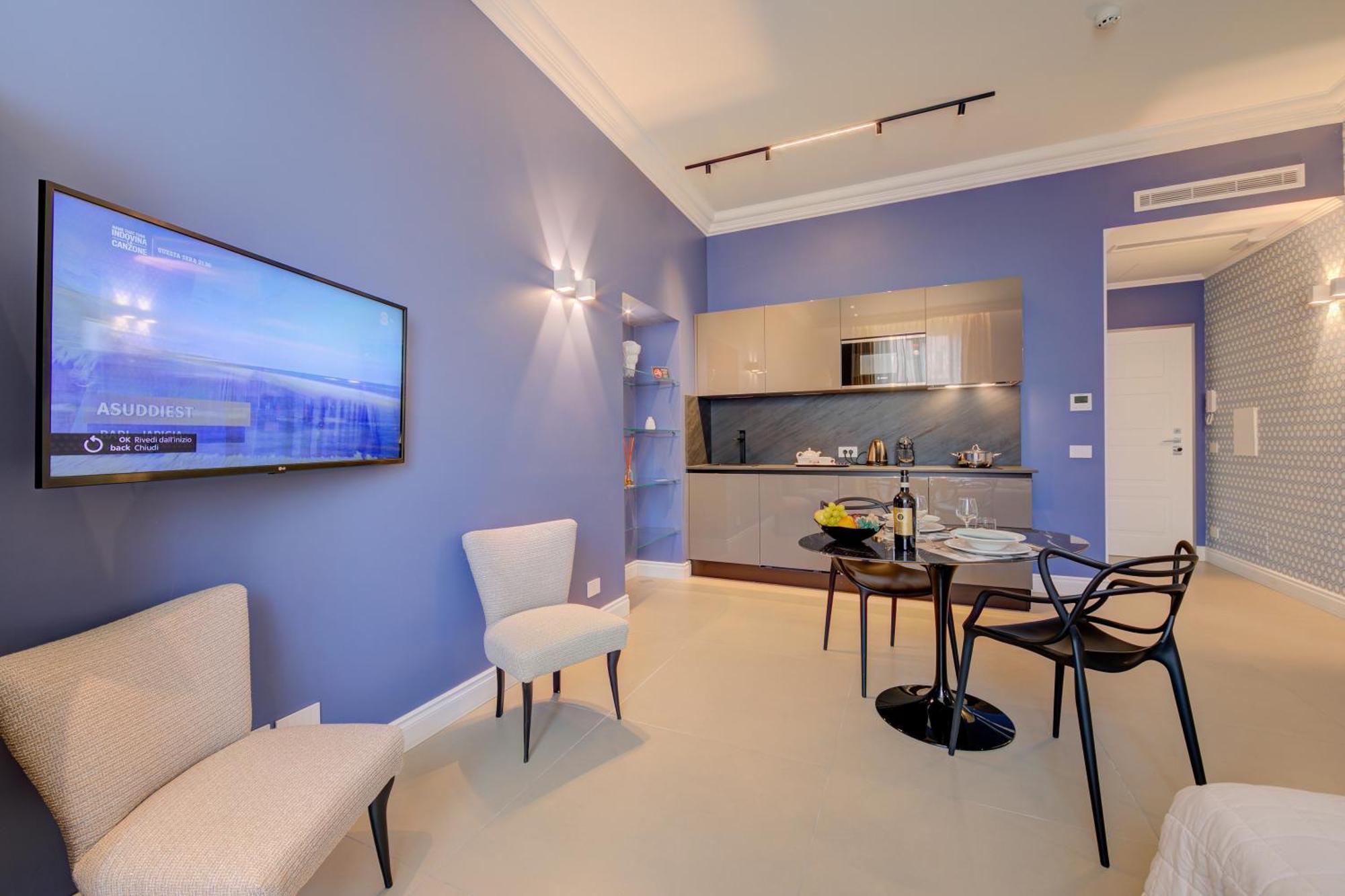 Seven Suites Apartments - Via Matteotti 178 Санремо Екстер'єр фото