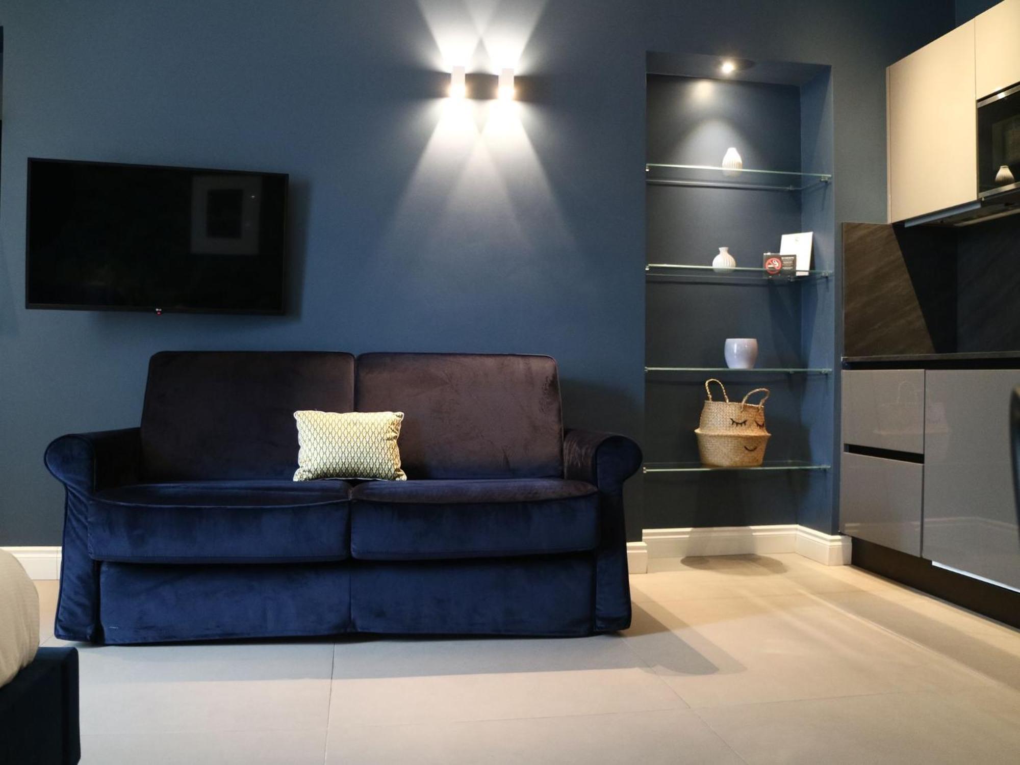 Seven Suites Apartments - Via Matteotti 178 Санремо Екстер'єр фото